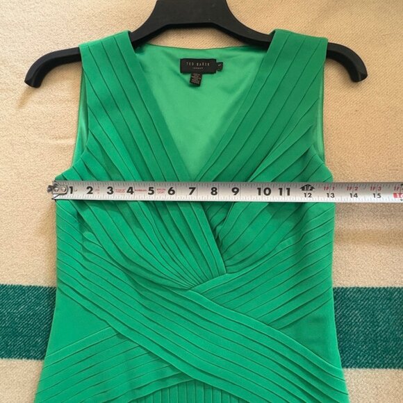 Ted Baker Valanci Pleated Midi Dress | Kelly Green | Size 1 (Small) - Picture 10 of 12